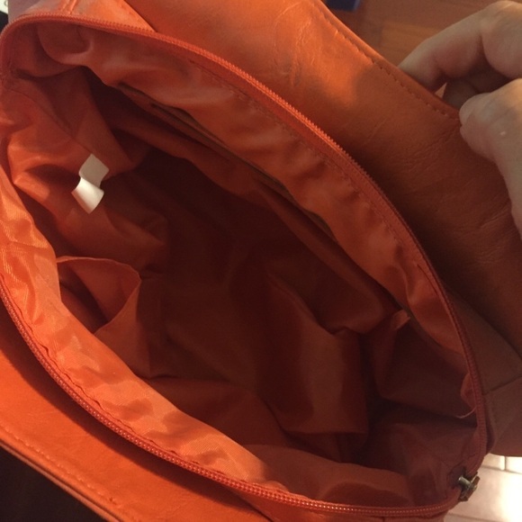 Bueno orange tangerine handbag faux leather - Picture 3 of 5